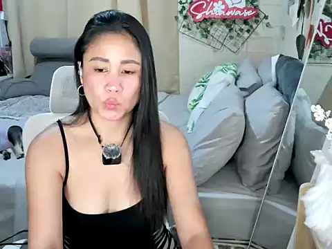 Snapshot of Shiawase1125 chatting on 10-01-25, 08:48 Shiawase1125 online show from 10-01-25, 08:48