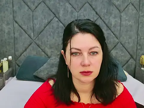 Snapshot of Nina_Stane chatting on 10-06-25, 05:38 Nina Stane online show from 10-06-25, 05:38