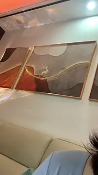 Snapshot of zhizhinaigai chatting on 12-21-25, 02:57 zhizhinaigai online show from 12-21-25, 02:57