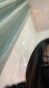 Snapshot of zhizhinaigai chatting on 02-08-26, 04:27 zhizhinaigai online show from 02-08-26, 04:27