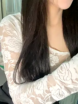 Snapshot of Dior_baby chatting on 09-10-25, 01:49 Dior baby online show from 09-10-25, 01:49