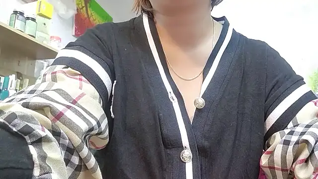 MichiLovely online show from 12-16-25, 06:29