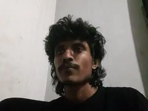 Snapshot of Ashy2001 chatting on 03-04-26, 03:01 Ashy2001 online show from 03-04-26, 03:01