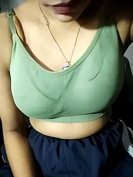 Snapshot of Nikita-Singh88 chatting on 10-06-25, 03:48 Nikita-Singh88 online show from 10-06-25, 03:48