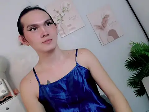 Pinkyweb 03 online show from 06-17-26, 02:36
