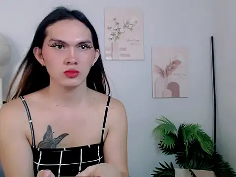 Pinkyweb 03 online show from 06-24-26, 02:32