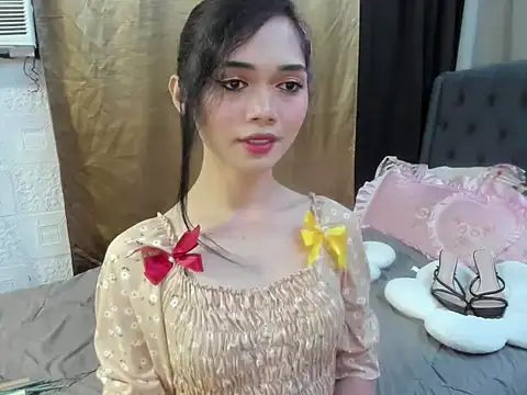 yunxieesweetgurl online show from 11-09-25, 05:00