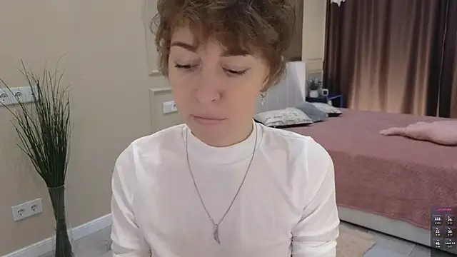 Snapshot of daniellia_ chatting on 10-12-25, 09:08 daniellia online show from 10-12-25, 09:08