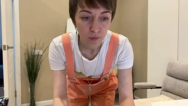 daniellia  online show from 01-10-26, 08:16