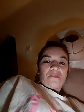 alinaalinutzq online show from 10-20-25, 05:02