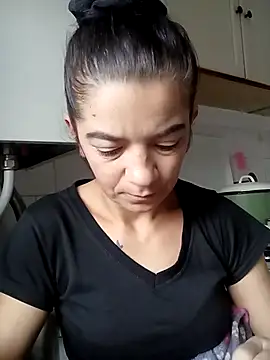 alinaalinutzq online show from 11-25-25, 02:17