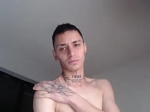 xalejo max online show from 10-15-25, 02:28