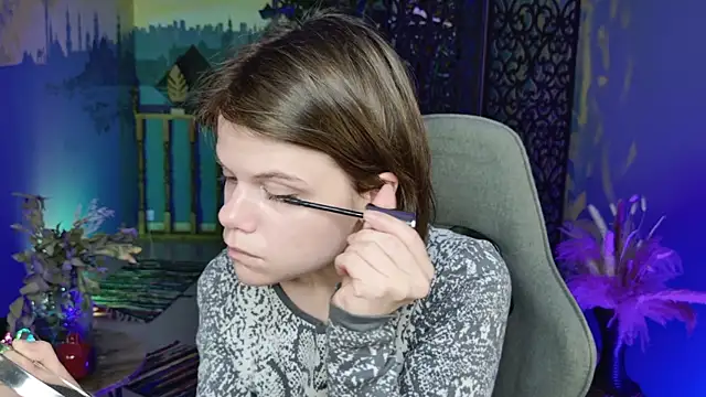 EllieMurler online show from 10-02-25, 09:16