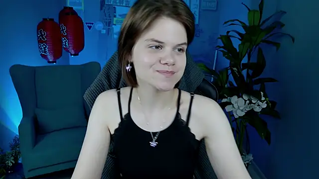 EllieMurler online show from 11-14-25, 09:08