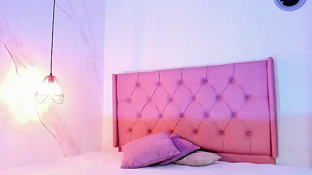 Bellarohs online show from 11-04-25, 01:54