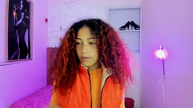 Snapshot of candela_ruiz chatting on 09-18-25, 04:20 candela ruiz online show from 09-18-25, 04:20