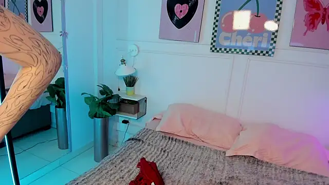 Zoe Lynch  online show from 04-10-26, 11:26