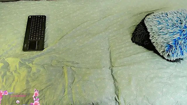 baby rous online show from 11-07-25, 01:33