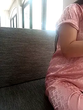 Thuylinh86 online show from 10-03-25, 05:04