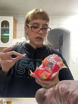 virtualgirlbr online show from 10-20-25, 07:31