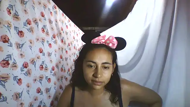 Anabelhotxx16 online show from 10-22-25, 01:17