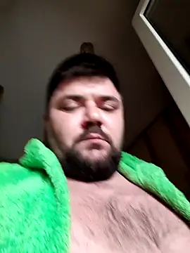 Snapshot of Bols777 chatting on 10-16-25, 01:34 Bols777 online show from 10-16-25, 01:34