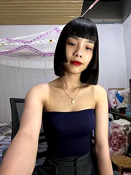 Snapshot of andymi1 chatting on 09-08-25, 02:27 andymi1 online show from 09-08-25, 02:27