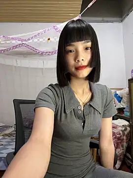 Snapshot of andymi1 chatting on 09-11-25, 07:52 andymi1 online show from 09-11-25, 07:52