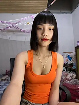 Snapshot of andymi1 chatting on 09-19-25, 02:46 andymi1 online show from 09-19-25, 02:46