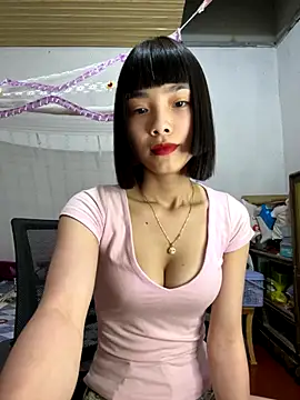 Snapshot of andymi1 chatting on 10-03-25, 02:41 andymi1 online show from 10-03-25, 02:41