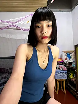 Snapshot of andymi1 chatting on 10-03-25, 02:47 andymi1 online show from 10-03-25, 02:47