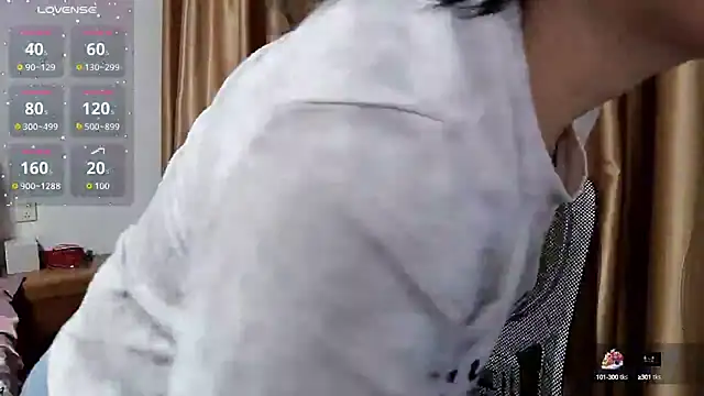 Snapshot of Haili-1 chatting on 10-01-25, 02:34 Haili-1 online show from 10-01-25, 02:34