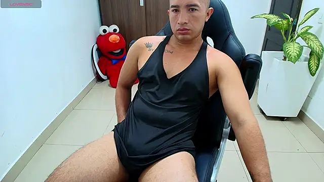 sebastian oconnor77 online show from 09-25-25, 12:42