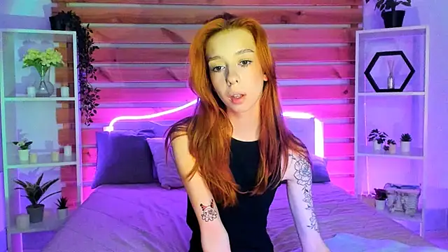 Snapshot of Lori_Williams chatting on 11-06-25, 01:06 Lori Williams online show from 11-06-25, 01:06