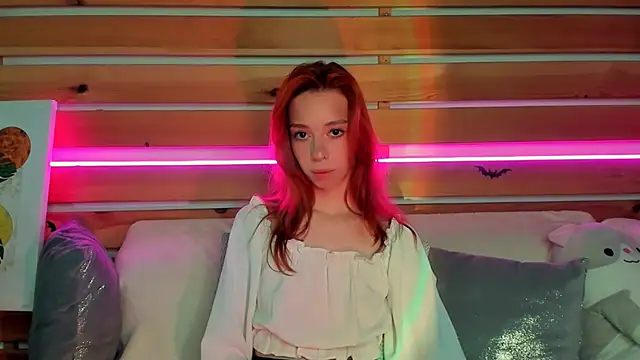 Snapshot of Lori_Williams chatting on 11-11-25, 12:54 Lori Williams online show from 11-11-25, 12:54