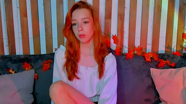 Snapshot of Lori_Williams chatting on 11-19-25, 01:05 Lori Williams online show from 11-19-25, 01:05