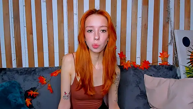 Snapshot of Lori_Williams chatting on 11-21-25, 12:54 Lori Williams online show from 11-21-25, 12:54