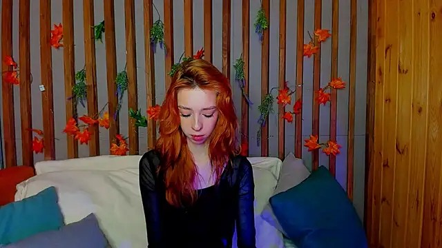 Snapshot of Lori_Williams chatting on 12-04-25, 01:04 Lori Williams online show from 12-04-25, 01:04