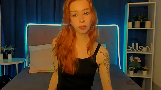 Snapshot of Lori_Williams chatting on 12-05-25, 01:03 Lori Williams online show from 12-05-25, 01:03