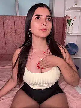 salomecute21 online show from 02-15-26, 11:30