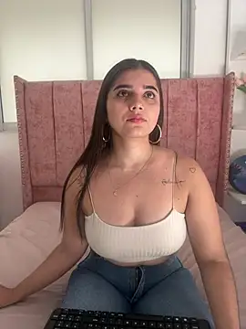 salomecute21 online show from 03-11-26, 11:16