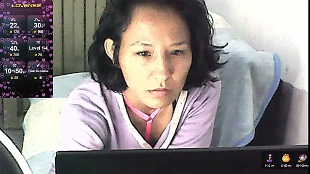 Natzu Choi online show from 10-06-25, 11:13