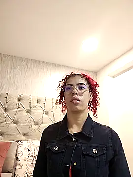 Snapshot of Pamelamiler__ chatting on 10-02-25, 11:06 Pamelamiler online show from 10-02-25, 11:06