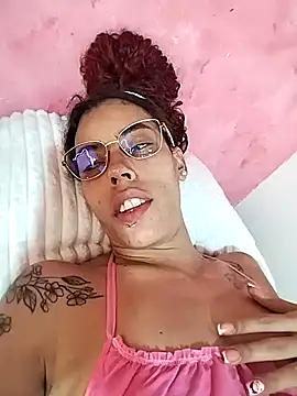 Snapshot of Pamelamiler__ chatting on 11-13-25, 11:47 Pamelamiler online show from 11-13-25, 11:47