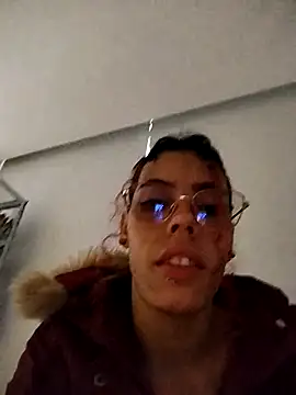 Snapshot of Pamelamiler__ chatting on 12-05-25, 11:30 Pamelamiler online show from 12-05-25, 11:30