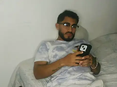 TU-MORENOO online show from 11-19-25, 03:06