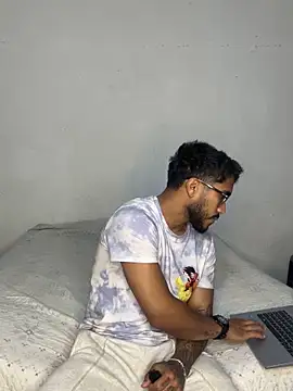 TU-MORENOO online show from 11-25-25, 11:27