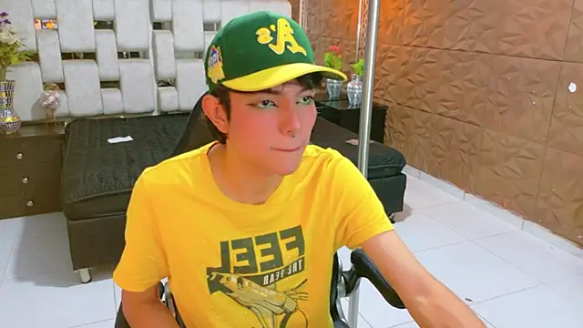 Snapshot of alandelrey57 chatting on 01-15-26, 05:34 alandelrey57 online show from 01-15-26, 05:34