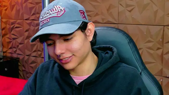 Snapshot of alandelrey57 chatting on 02-24-26, 03:37 alandelrey57 online show from 02-24-26, 03:37