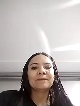 Cami Konor online show from 12-22-25, 11:02